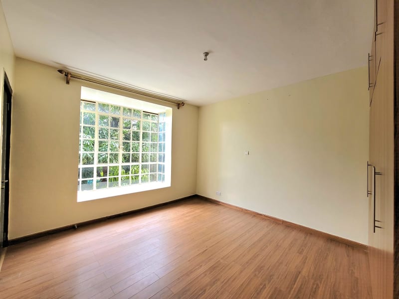 Jacaranda Gardens 3 Bedroom + DSQ apartment for sale